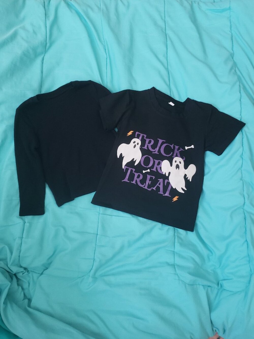 Toddler Boys Lot of 2 Shirts (Trick or Treat, Old Navy Long Sleeve) - Size 3T
